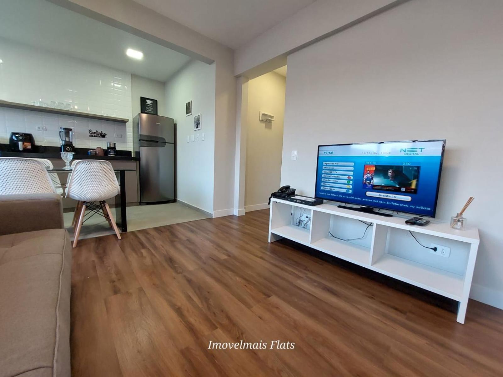 Dois Quartos Hc, Metro E Oscar Freire Apartamento