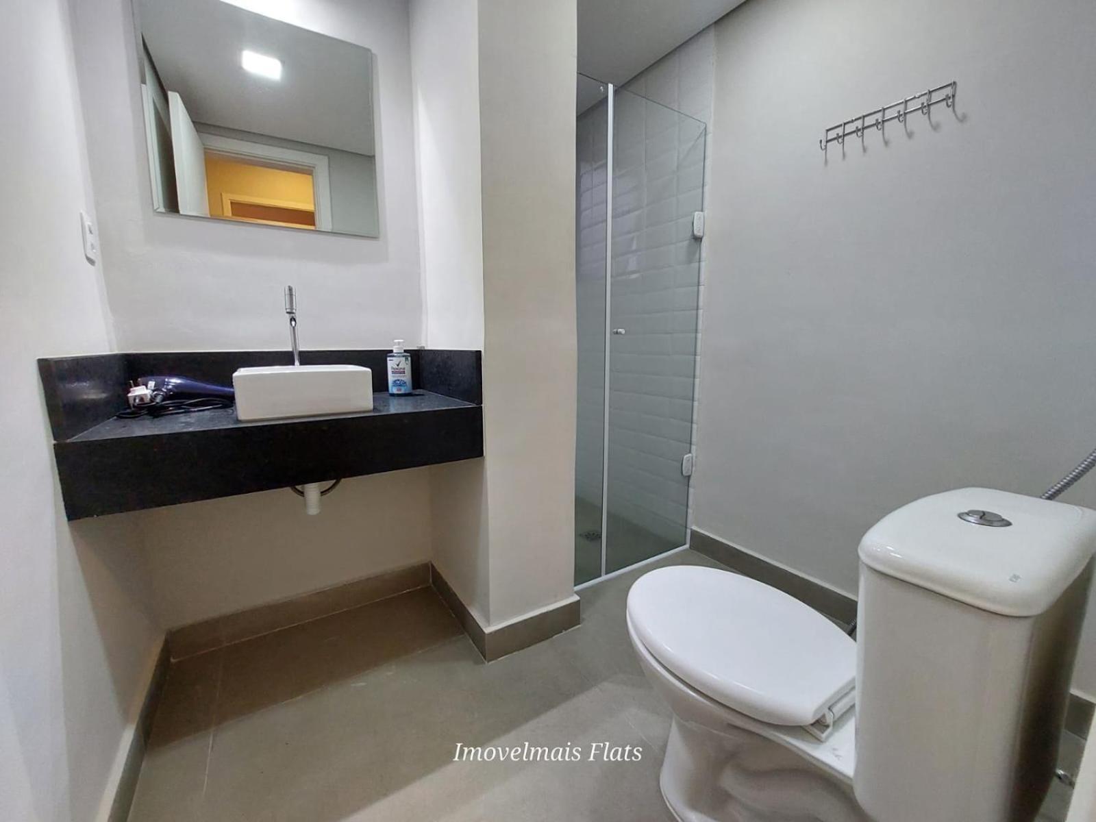 Apartamento Dois Quartos Hc, Metro E Oscar Freire *