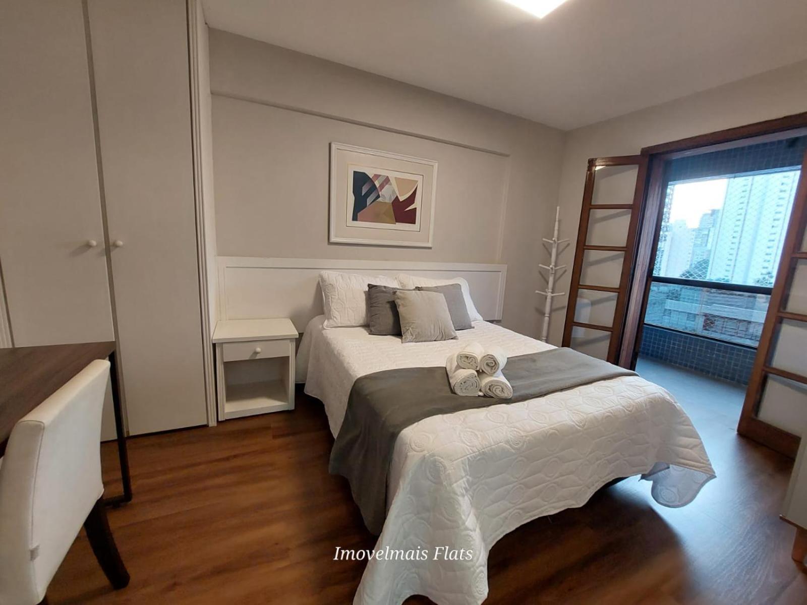 Apartamento Dois Quartos Hc, Metro E Oscar Freire São Paulo