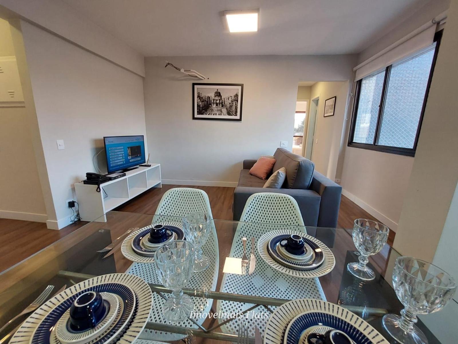 Apartamento Dois Quartos Hc, Metro E Oscar Freire *